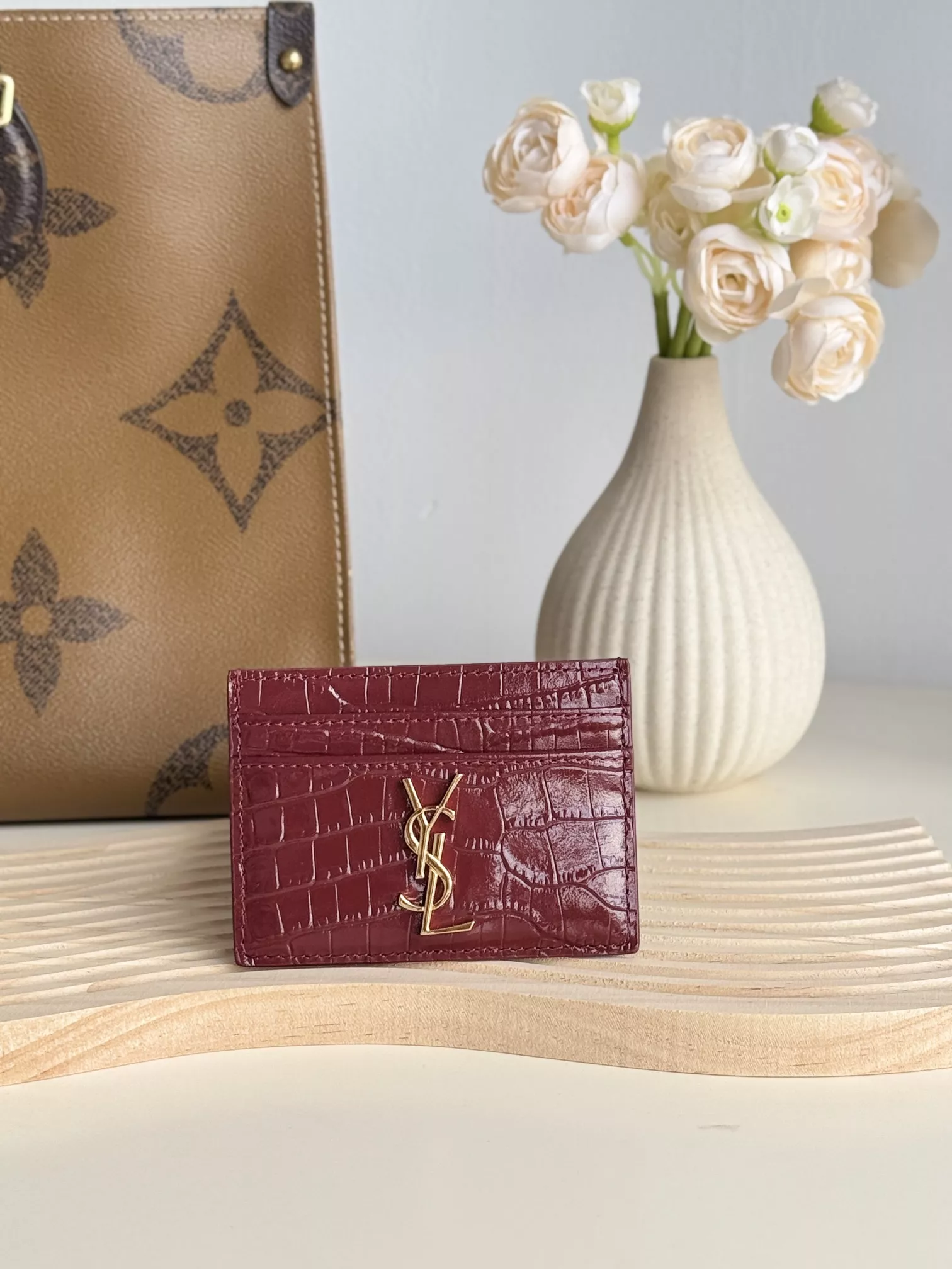 yves saint laurent ysl card case pour femme s_12756522